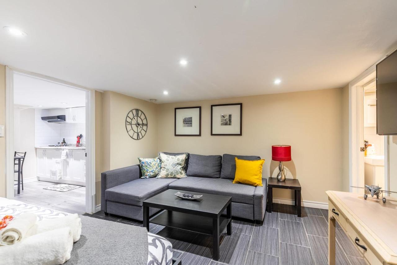 Newly Renovated - Cozy 1Br Apt With Netflix - Prime Location Toronto Exteriör bild